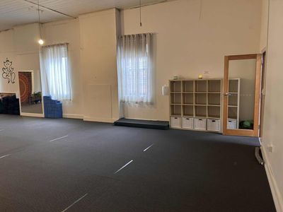 holistic-authentic-yoga-studio-owner-working-10-hrs-per-week-ebs-1