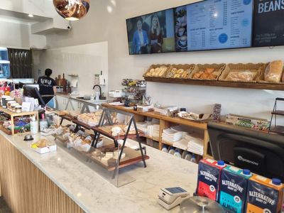 cosy-cheltenham-cafe-0