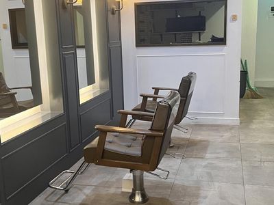 fully-fitted-hair-salon-walk-in-amp-start-trading-1