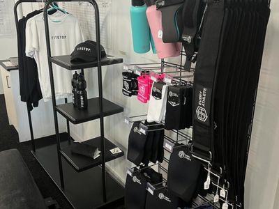 back-on-the-market-fitstop-franchise-helensvale-established-great-well-equipp-2