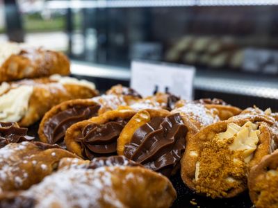 sweet-success-longstanding-cake-shop-mas169-1