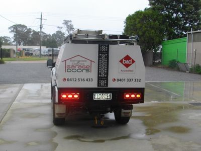 garage-door-suppliers-and-fitters-handyman-easy-to-learn-3