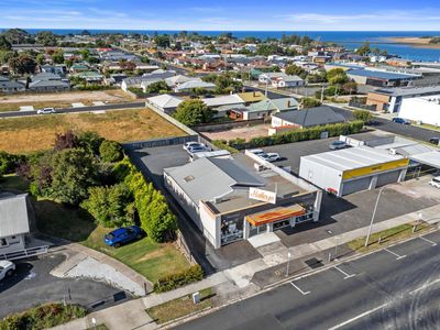highly-profitable-established-lighting-amp-design-business-for-sale-devonport-2