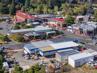 long-established-respected-successful-mitre-10-huon-valleyhardware-geeveston-4