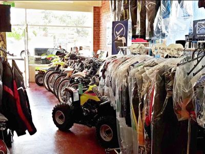 high-profits-automotive-service-centre-and-retail-t-o-fy-2023-gt-1-1-mill-roi-1-5