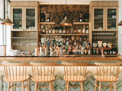 cheapest-rent-in-town-modern-dining-licensed-restaurant-0