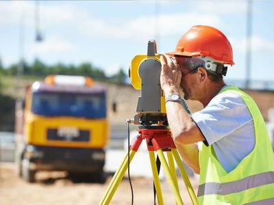 established-surveying-business-national-projects-strong-systems-370k-profit-0
