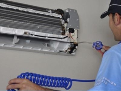 cleaning-air-conditioners-gold-coast-2