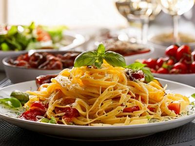 modern-italian-restaurant-in-high-income-area-mas213-0