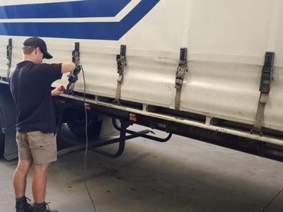 albury-canvas-co-established-55-years-albury-nsw-4