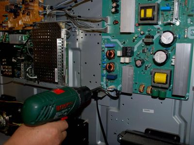 thirty-years-electronic-repair-business-of-success-and-growth-potential-2