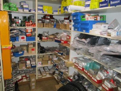 high-profits-automotive-service-centre-and-retail-t-o-fy2023-gt-1-1-mill-roi-1-4