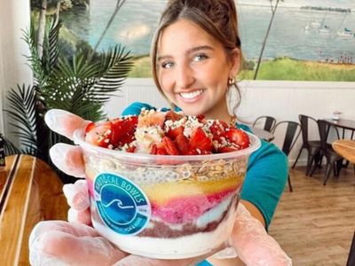 nautical-bowls-acai-mermaid-waters-gold-coast-low-cost-franchise-desirable-l-3