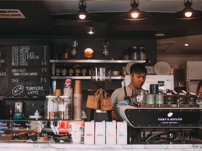 under-contract-high-performing-hobart-caf-233-under-management-226-145-prof-0