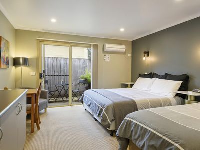 adj-net-profit-gt-243k-13-rooms-freehold-motel-strahan-tasmania-70-occupancy-3
