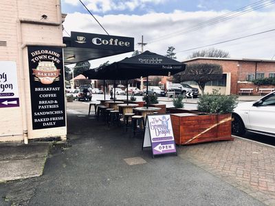 freehold-investment-deloraine-3-tenants-forecasted-roi-10-3