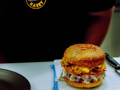 ridiculously-good-burgers-and-who-is-harry-9