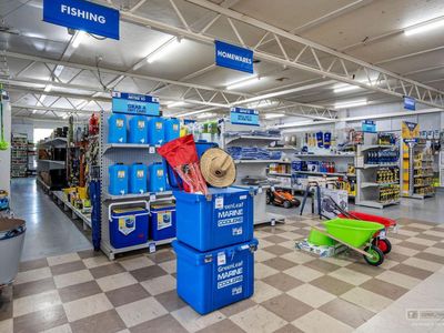 long-established-respected-successful-mitre-10-huon-valleyhardware-geeveston-7