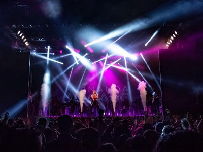 entertainment-amp-performing-arts-products-wholesaler-2