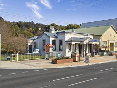prime-prominent-passive-character-dual-investment-property-beaconsfield-2
