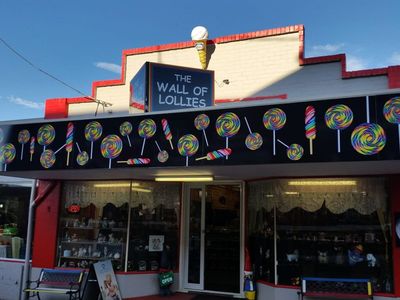 biggest-brightest-best-lolly-shop-in-tasmania-o-o-49-000-sav-netting-in-exces-0
