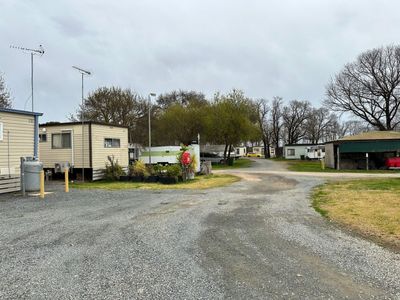 caravan-cabin-park-great-roi-4