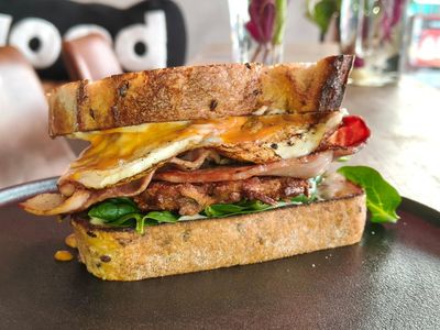 best-equipped-moonah-cafe-great-location-superb-food-brilliant-low-cost-opport-9