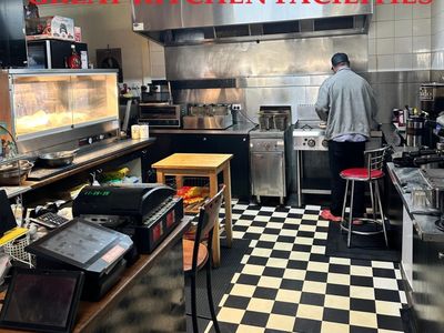 multi-purpose-take-away-cafe-convenience-store-0