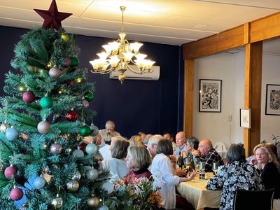 scenic-waterfront-business-and-1br-studio-high-profits-owner-operated-6