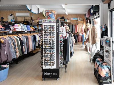 east-coast-surf-st-helens-retailer-extraordinaire-grand-opportunity-7