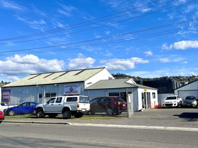 established-35-years-wrecking-and-car-sales-business-in-northern-tasmania-3
