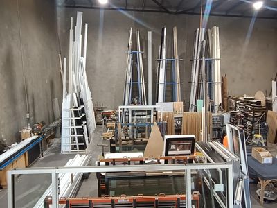 aluminium-fabrication-windows-and-doors-strong-profits-22-years-established-1