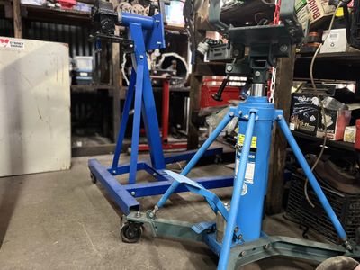 established-35-years-wrecking-and-car-sales-business-in-northern-tasmania-8