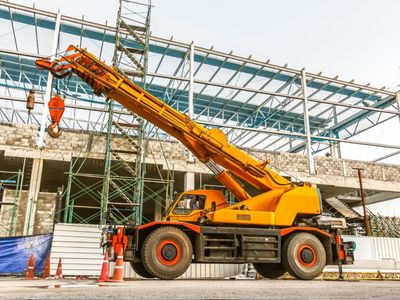 thriving-crane-hire-business-based-in-a-brisbane-suburb-1