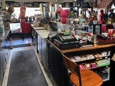 multi-purpose-take-away-cafe-convenience-store-5