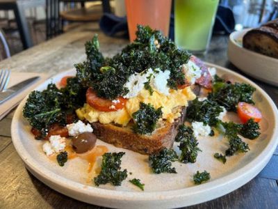 thriving-north-shore-caf-233-profitable-amp-well-loved-local-favourite-4