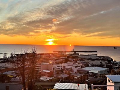 versatile-da-approved-a-rare-coastal-jewel-with-panoramic-views-over-bass-strait-0