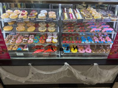 donut-king-franchise-bribie-island-idyllic-location-great-for-working-couple-1