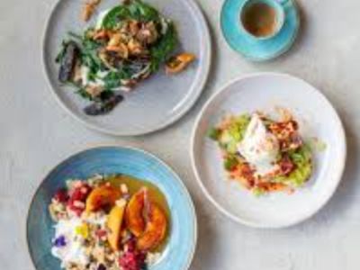 thriving-caf-233-opportunity-in-busy-lake-haven-shopping-precinct-0