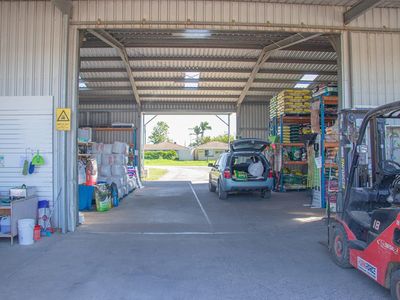 wrt-feed-shed-stockfeed-amp-produce-5
