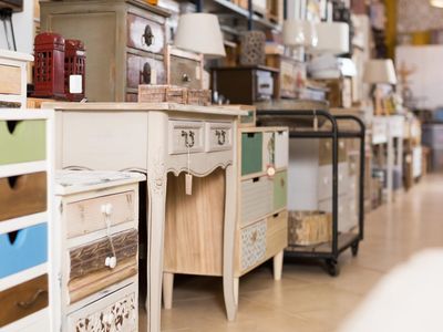 retail-furniture-business-gray-39-s-furniture-gatton-qld-6