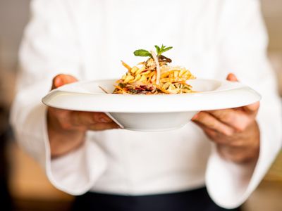 established-licensed-restaurant-operating-7-days-ref9842-0