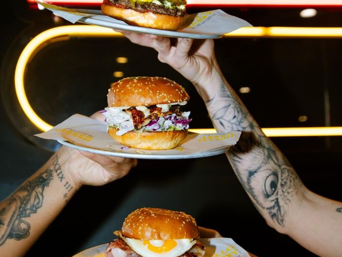 ridiculously-good-burgers-and-who-is-harry-1
