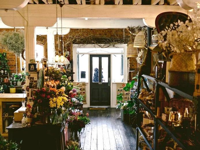 highly-successful-blooming-deloraine-floristry-high-turn-over-o-o-75-000-sav-1