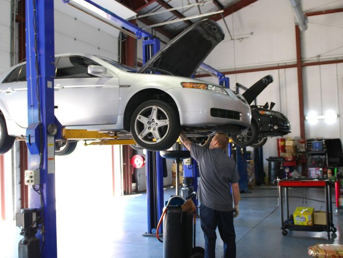 large-automotive-repair-business-in-great-location-fraser-coast-0