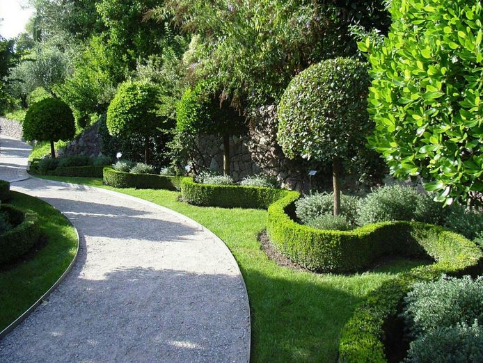 successful-landscape-construction-business-regional-qld-0