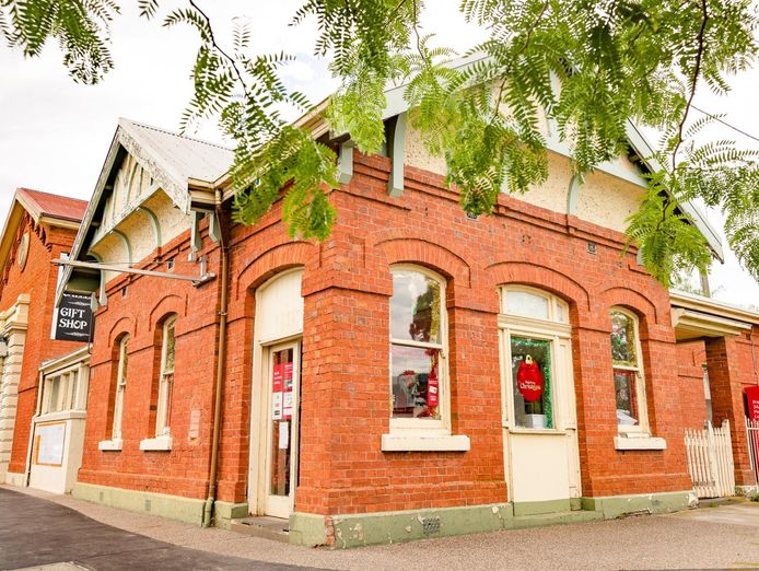 post-office-310-boxes-2-bedrooms-4