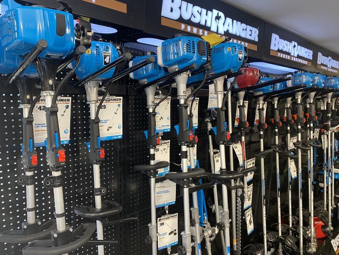 mowers-utility-vehicles-brush-cutters-generators-small-engines-11