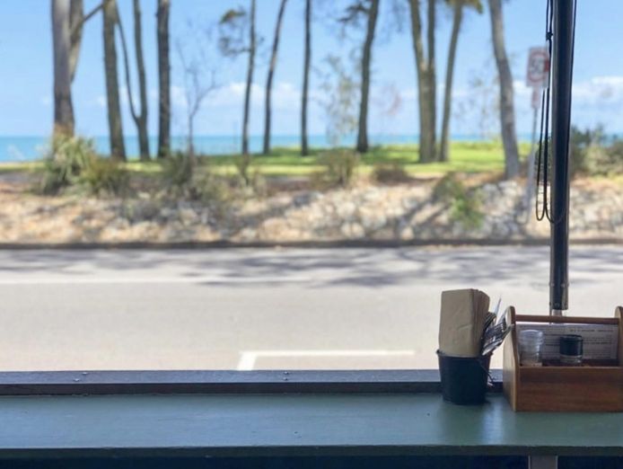 hervey-bay-esplanade-caf-233-with-ocean-views-owner-said-sell-and-drastic-price-r-0