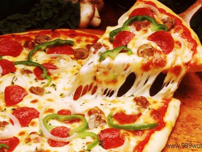 pizza-shop-in-southern-suburb-adelaide-with-great-potential-for-sale-0